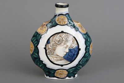 BECHYN (Österreich) Fayence-Vase