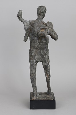 Bronzefigur "Hirte mit geschultertem Lamm"