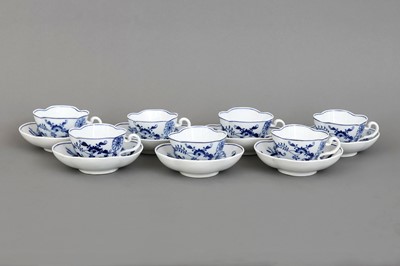 Lot 197 - 7 MEISSEN Porzellan Tassen mit Untertassen