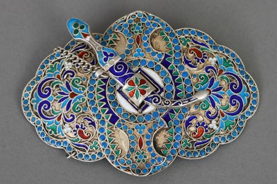 Lot 485 - Silber Cloisonné Gürtelschnalle als Brosche