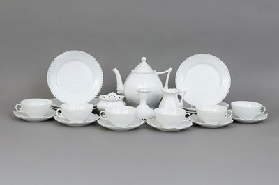 Lot 266 - ROYAL COPENHAGEN Porzellan Teeservice