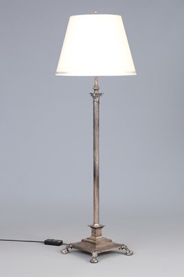 Lot 1778 - Stehlampe mit Säulenfuß