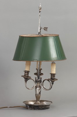 Lot 2072 - Bouillotte Tischlampe im Empire Stil