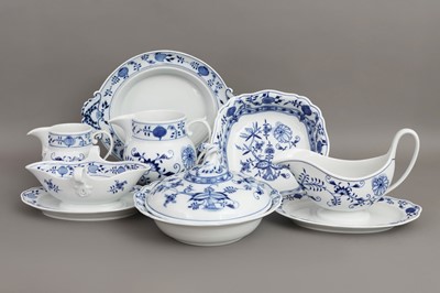 Lot 346 - MEISSEN und STADT MEISSEN Porzellankonvolut