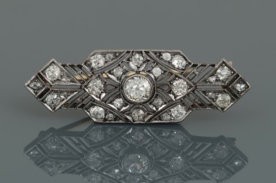 Lot 891 - Art Deco Brosche mit Diamantbesatz