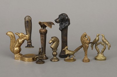 Lot 1143 - 7 Petschaften mit Tierfiguren