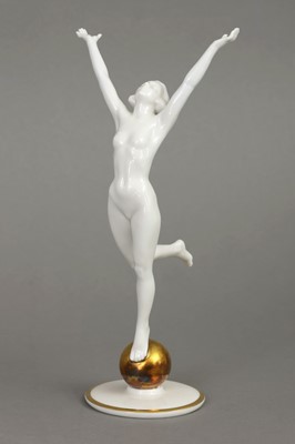 Lot 421 - HUTSCHENREUTHER Porzellanfigur "Sonnentanz"