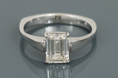 Lot 955 - Diamant-Solitär Ring