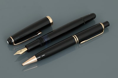 Lot 1102 - 2 MONTBLANC Schreibgeräte