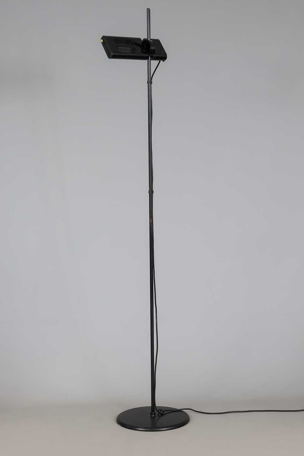 Lot 426 - ARTEMIDE Stehlampe/Deckenfluter "Aton Terra"