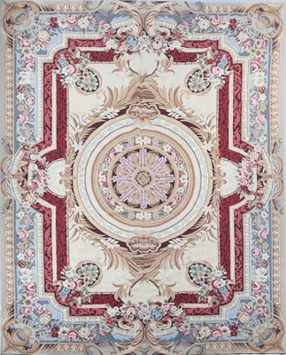 Lot 494 - "Aubusson" Webteppich