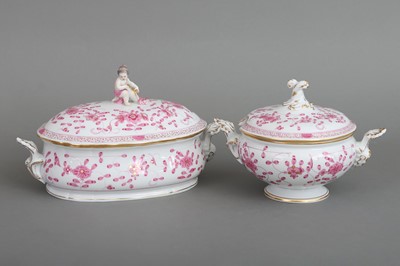 Lot 812 - 2 MEISSEN Porzellan-Deckelterrinen