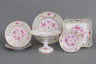 Lot 813 - MEISSEN Porzellankonvolut