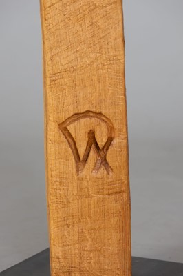 Lot 1820 - RAGNA REUSCH Holzskulptur ¨Weiblicher Akt in roten Stilettos¨