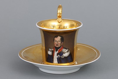 Lot 759 - KPM BERLIN Portraittasse mit dem Portrait Friedrich Wilhelm III. von Preußen