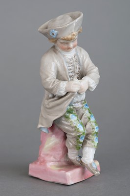 Lot 884 - Porzellanfigur "Gärtnerkind"