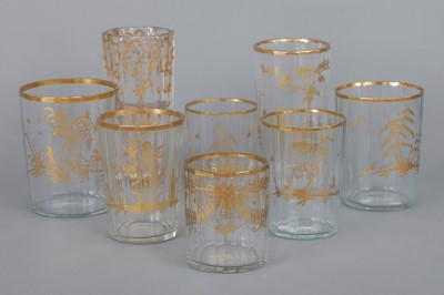 Lot 1073 - 8 Glasbecher des Empire