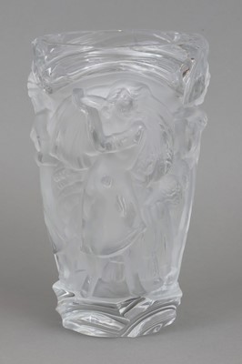 Lot 1080 - LALIQUE Vase