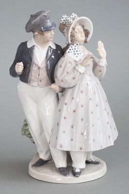 Lot 924 - ROYAL COPENHAGEN Porzellanfigur "Hans & Trine"