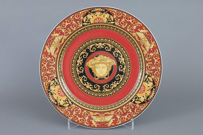 Lot 789 - ROSENTHAL meets VERSACE Porzellan-Platzteller