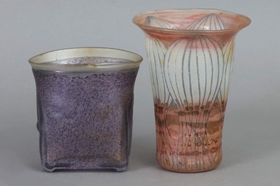 Lot 1071 - 2 Studio Glasvasen