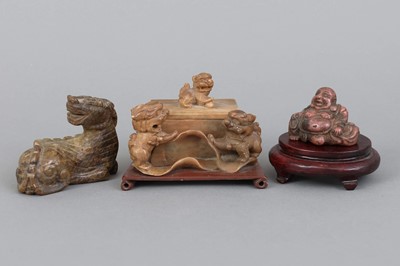 3 geschnitzte chinesische Steinfiguren