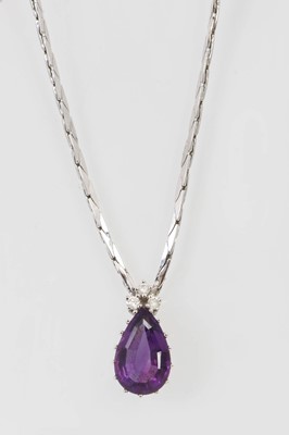 Lot 720 - Kette mit Amethyst-Anhänger