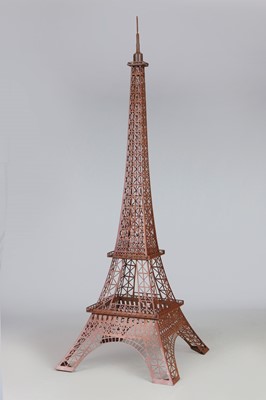 Modell des Pariser Eiffelturms
