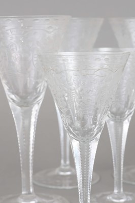 Lot 1033 - 13 MOSER (Karlsbad) Weinkelche "Maharani"