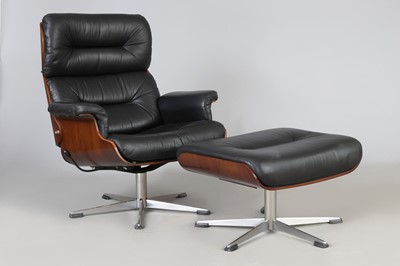Lot 265 - MARTIN STOOL Lounge Chair mit Ottoman
