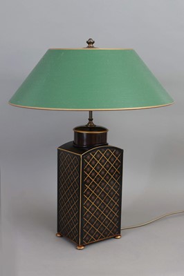 Lot 516 - Tischlampe "Teedose"