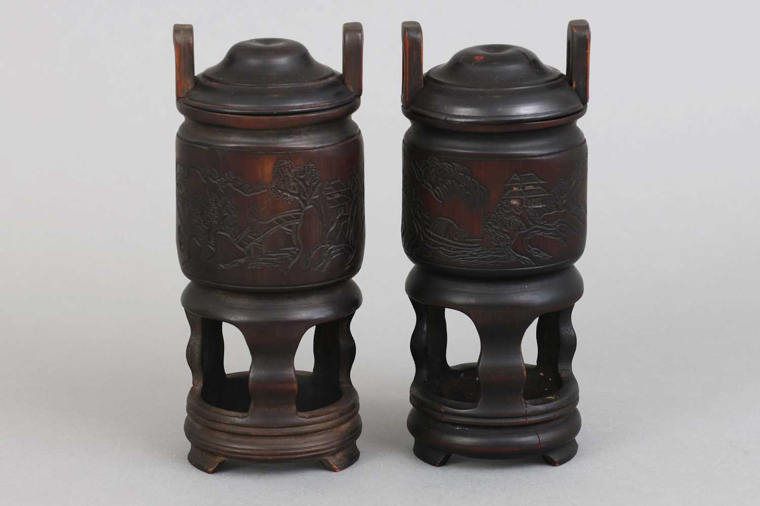 Lot 97 - Paar chinesische Deckelgefäße der Qing Dynastie