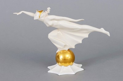 Lot 911 - HUTSCHENREUTHER Porzellanfigur "Zeitgeist"