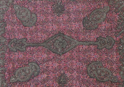 Lot 215 - Persisches Sticktuch des 18./19. Jahrhunderts