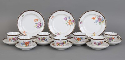 Lot 805 - 7 MEISSEN Kaffeegedecke