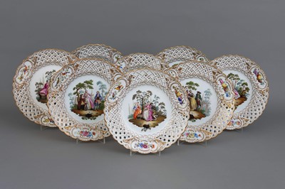 Lot 730 - 8 MEISSEN Porzellanteller mit Watteauszenen