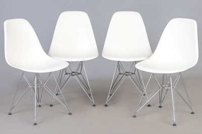 Lot 293 - 4 VITRA Eames Plastic Side Chairs DSR