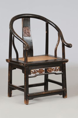 Lot 159 - Chinesischer Hufeisen Stuhl der Qing Dynastie
