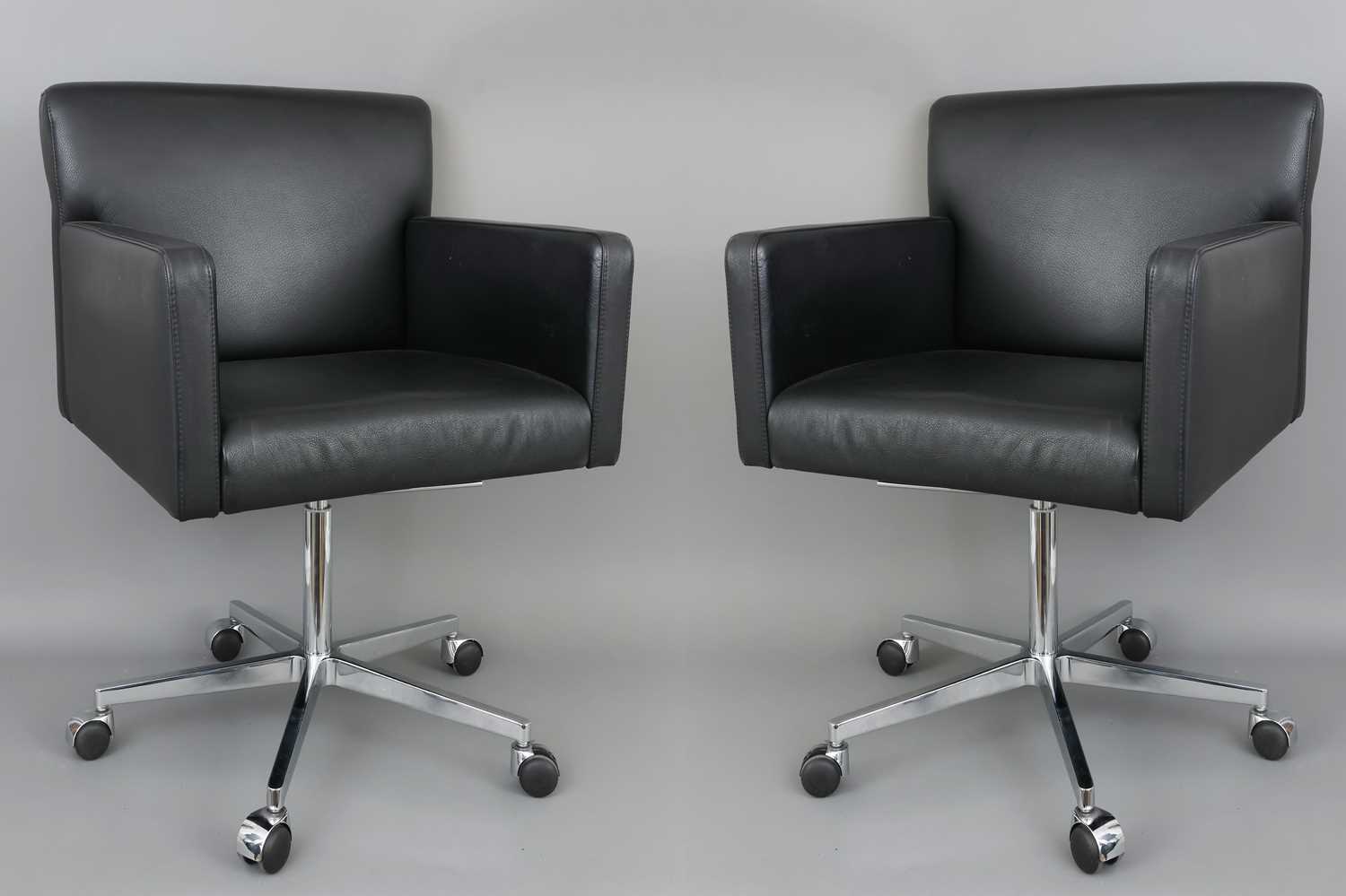 Lot 354 - 2 COR (Germany) Serie QUANT Bürostühle