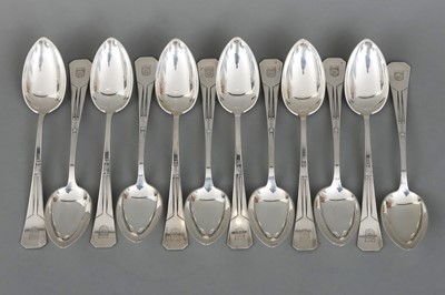 Lot 607 - HERMANN SPLIEDT (Itzehoe) 12 Jugendstil Silber Löffel