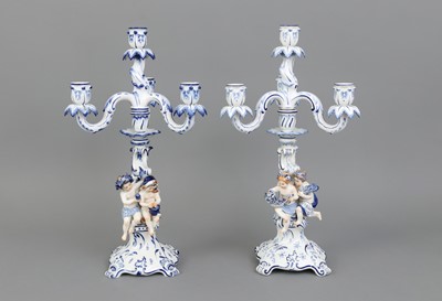 Lot 1122 - Paar figürliche MEISSEN Porzellangirandolen