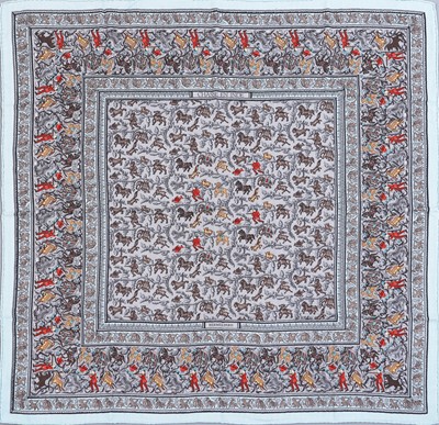 Lot 1324 - HERMÈS Carré "Chasse en Inde"