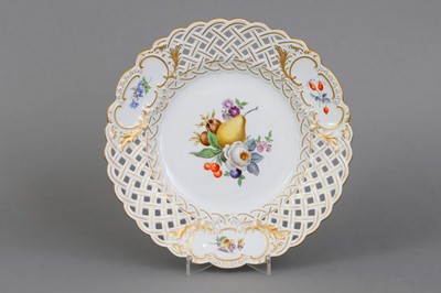 Lot 980 - MEISSEN Porzellanteller