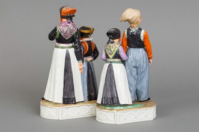 Lot 1145 - Paar ROYAL COPENHAGEN Porzellanfiguren "Amager Kinder"