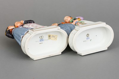 Lot 1145 - Paar ROYAL COPENHAGEN Porzellanfiguren "Amager Kinder"