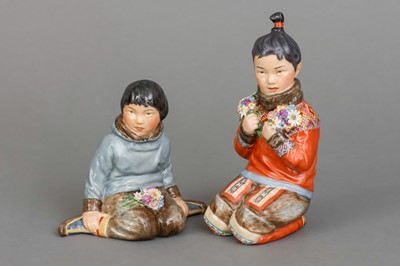 Lot 1142 - Paar ROYAL COPENHAGEN Porzellanfiguren "Mädchen und Junge aus Grönland"