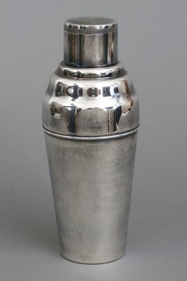 Lot 705 - WILHELM BINDER (Schwäbisch Gmünd) Silber Cocktail-Shaker