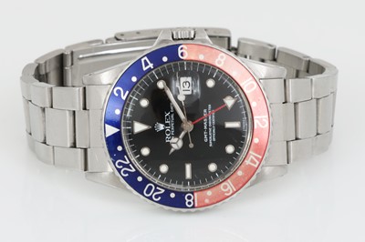 Lot 825 - ROLEX GMT Master Pepsi Vintage Herrenarmbanduhr