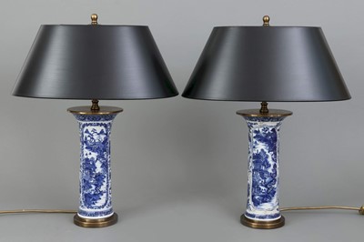 Lot 1 - Paar chinesische Porzellanlampen