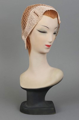 Modellbüste der 1930er Jahre "Dame mit Bubi-Kopf"